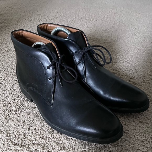 Clark’s Men’s Mid-Lace Up Oxford Boots - Picture 2 of 5